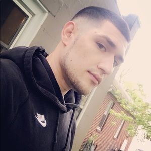 Meet your Posher, Chandler